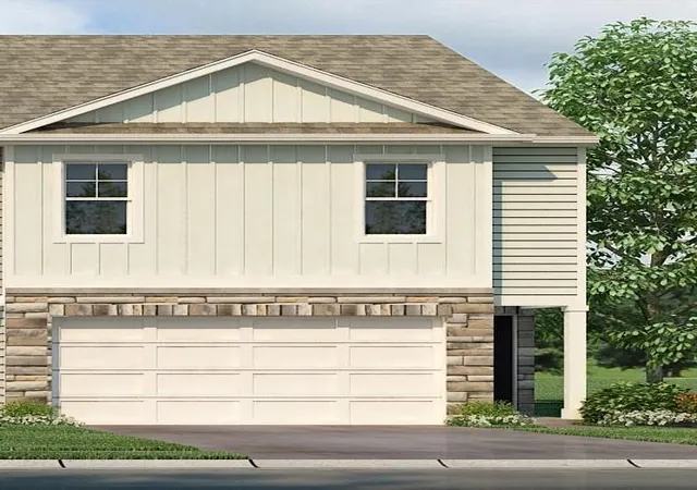1st image of 204 Ne 194th Ct, Smithville, MO 64089 | MLS# 2637098