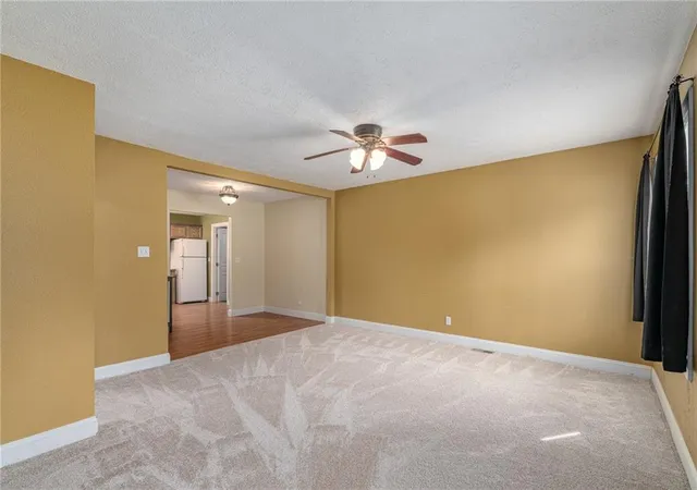 Photo 3 of Single family home for sale at 329 E 12Th St, Ottawa, KS 66067 | MLS# 2637139 | Listing updated on 2026-10-02