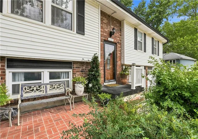 4th image of 14104 W 63rd Street, Shawnee Mission, KS 66216 | MLS# 2637144