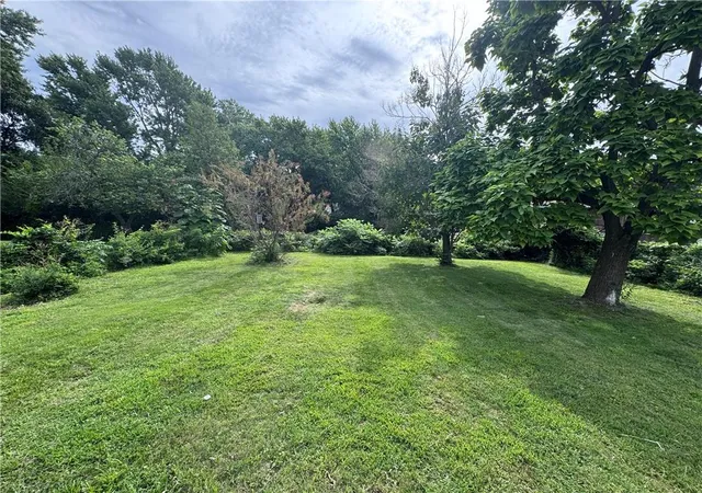 27th image of 6437 Craig St, Mission, KS 66202 | MLS# 2637145