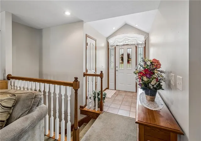 Photo 2 of Single family home for sale at 1707 Lynn Rd, Excelsior Springs, MO 64024 | MLS# 2637148 | Listing updated on 2026-10-05