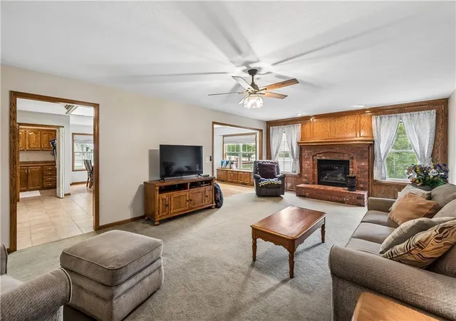 Photo 4 of Single family home for sale at 1707 Lynn Rd, Excelsior Springs, MO 64024 | MLS# 2637148 | Listing updated on 2026-10-05