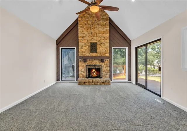 Photo 4 of Single family home for sale at 4377 SW Breezy Point Ln, Lees Summit, MO 64082 | MLS# 2637151 | Listing updated on 2026-10-01