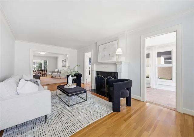 Photo 2 of Single family home for sale at 1020 W 71st Terrace, Kansas City, MO 64114 | MLS# 2637153 | Listing updated on 2026-10-02