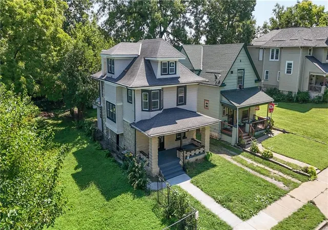 Photo 3 of Single family home for sale at 2531 Olive St, Kansas City, MO 64127 | MLS# 2637160 | Listing updated on 2026-09-23