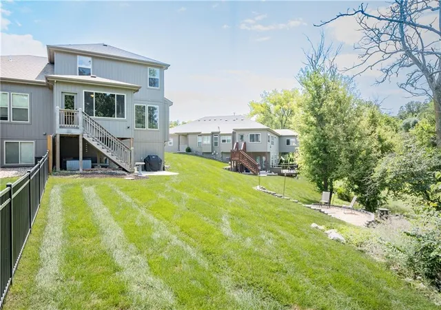 4th image of 31736 W 83Rd Ct, De Soto, KS 66018 | MLS# 2637162