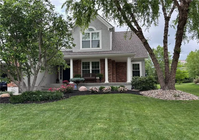 Photo 2 of Sale Pending at 8512 Ne 89th Place, Kansas City, MO 64157 | MLS# 2637182 | Listing updated on 2026-08-19
