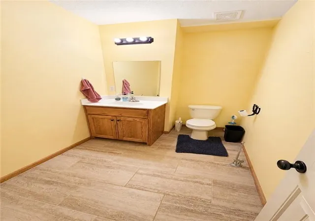 23rd image of 1805 Eastridge Ave, Cameron, MO 64429 | MLS# 2637198