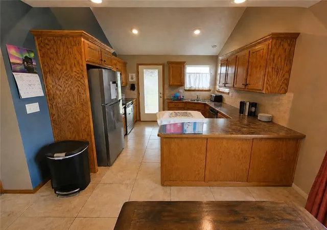 5th image of 1805 Eastridge Ave, Cameron, MO 64429 | MLS# 2637198