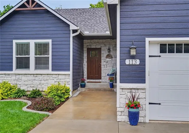 4th image of 113 Hillside Dr, Baldwin City, KS 66006 | MLS# 2637205