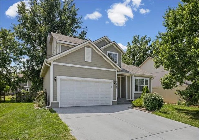 3rd image of 15347 W 149th Terrace, Olathe, KS 66062 | MLS# 2637206