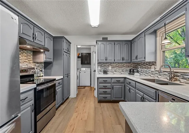 Photo 3 of Single family home for sale at 13608 W 68th Street, Shawnee, KS 66216 | MLS# 2637214 | Listing updated on 2026-10-20
