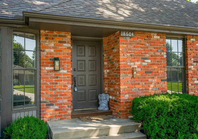 Photo 3 of Sale Pending at 18604 E 27th Street S, Independence, MO 64057 | MLS# 2637221 | Listing updated on 2026-09-07