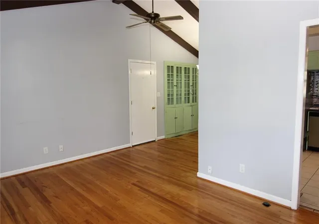 Photo 3 of Sale Pending at 7104 Melrose Ln, Shawnee, KS 66203 | MLS# 2637236 | Listing updated on 2026-09-24