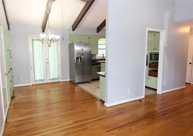 Photo 3 of Sale Pending at 7104 Melrose Ln, Shawnee, KS 66203 | MLS# 2637236 | Listing updated on 2026-09-24