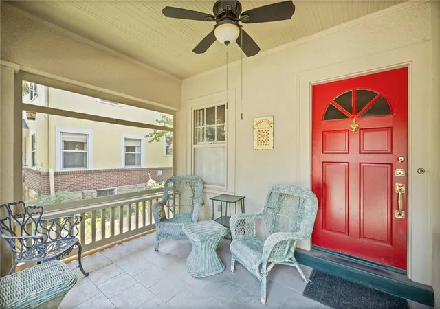 2nd image of 5532 Central St, Kansas City, MO 64113 | MLS# 2637242