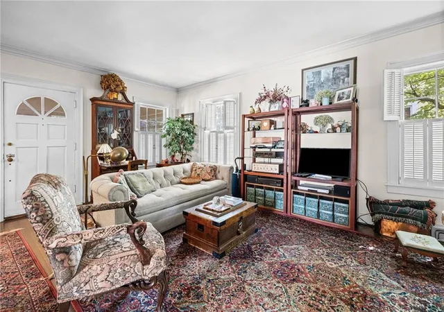 5th image of 5532 Central St, Kansas City, MO 64113 | MLS# 2637242