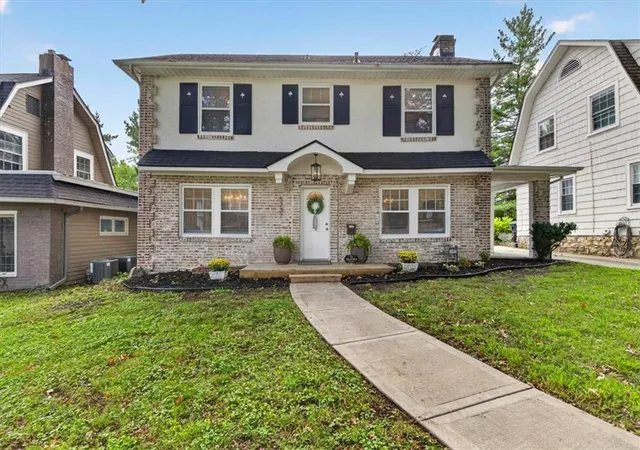Photo 1 of Sale Pending at 5737 Cherry St, Kansas City, MO 64110 | MLS# 2637258 | Listing updated on 2026-08-24