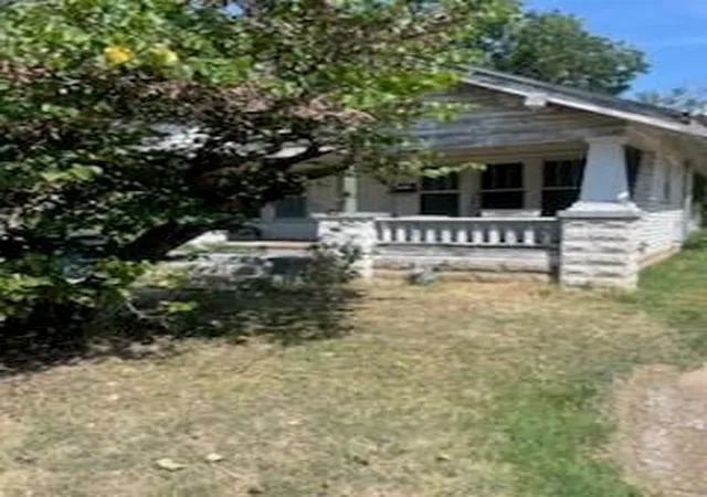 2nd image of 900 E Main St, Independence, KS 67301 | MLS# 2637271