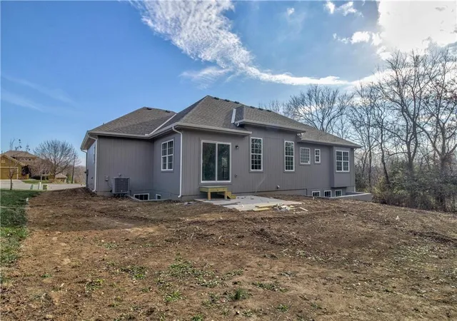 28th image of 3100 N 118th St, Kansas City, KS 66109 | MLS# 2637273
