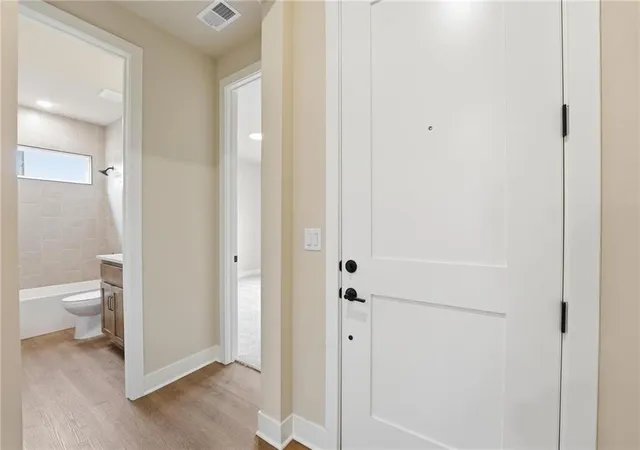 3rd image of 20635 Skyview Ln, Spring Hill, KS 66083 | MLS# 2637275