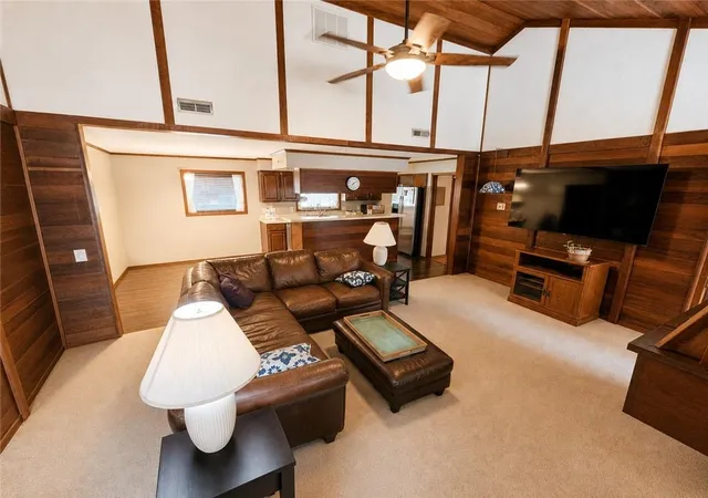 Photo 4 of Single family home for sale at 4214 Belmont Cir, Saint Joseph, MO 64506 | MLS# 2637283 | Listing updated on 2026-09-05