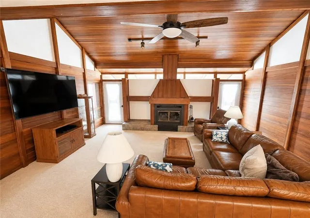 Photo 5 of Single family home for sale at 4214 Belmont Cir, Saint Joseph, MO 64506 | MLS# 2637283 | Listing updated on 2026-09-05