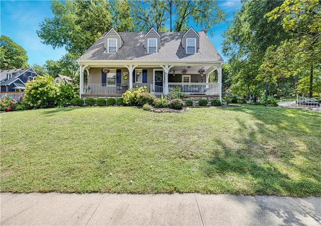 Photo 1 of Sale Pending at 6811 Rockhill Rd, Kansas City, MO 64131 | MLS# 2637291 | Listing updated on 2026-09-21
