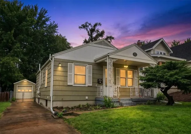 Photo 1 of Single family home for sale at 7934 Main St, Kansas City, MO 64114 | MLS# 2637294 | Listing updated on 2026-10-30