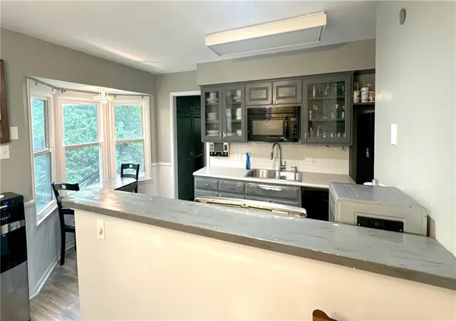 Photo 68 of Sale Pending at 10405 Baltimore Ave, Kansas City, MO 64114 | MLS# 2637309 | Listing updated on 2026-09-23