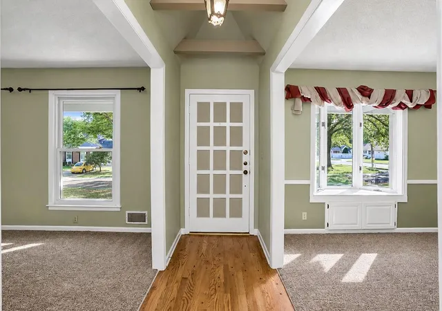Photo 2 of Single family home for sale at 8606 W 88th Street, Overland Park, KS 66212 | MLS# 2637311 | Listing updated on 2026-10-18
