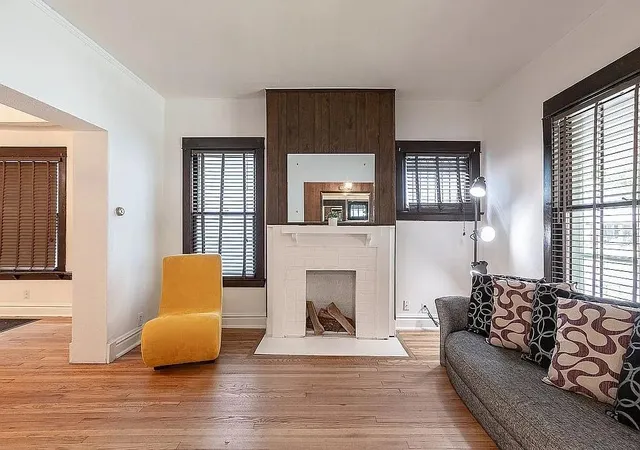 Photo 3 of Single family home for sale at 4231 Wyoming St, Kansas City, MO 64111 | MLS# 2637312 | Listing updated on 2026-09-18