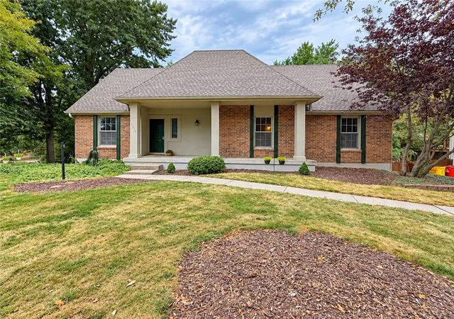 Photo 1 of Single family home for sale at 1313 Nw Porter Dr, Blue Springs, MO 64015 | MLS# 2637323 | Listing updated on 2026-10-08