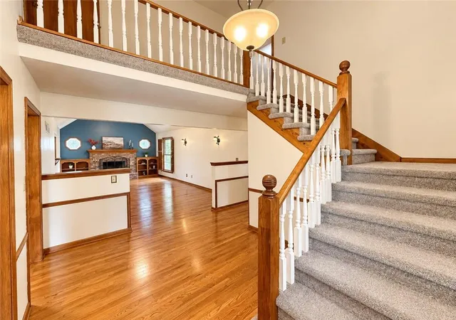 Photo 3 of Single family home for sale at 1313 Nw Porter Dr, Blue Springs, MO 64015 | MLS# 2637323 | Listing updated on 2026-10-08