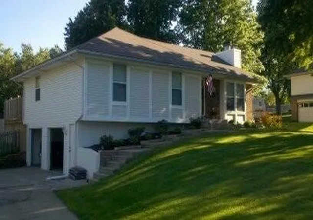 1st image of 1113 Ne 113th St, Kansas City, MO 64155 | MLS# 2637324