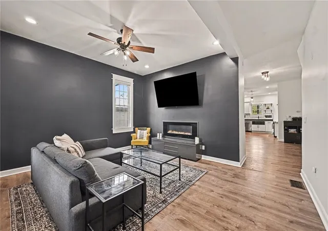 Photo 5 of Single family home for sale at 1112 Missouri Ave, Kansas City, MO 64106 | MLS# 2637328 | Listing updated on 2026-08-28
