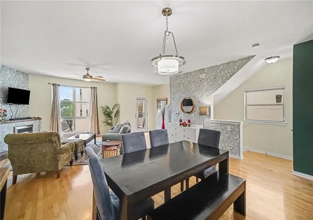 Photo 2 of Condo for sale at 4561 Madison Ave, Kansas City, MO 64111 | MLS# 2637330 | Listing updated on 2026-10-05