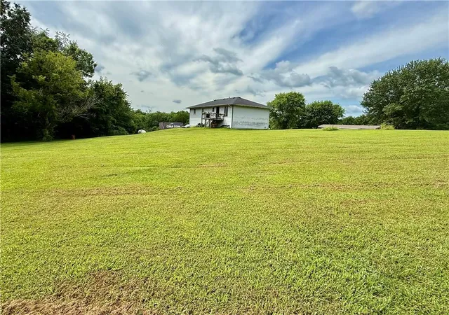 Photo 4 of Sale Pending at 12993 Lock Ln, Excelsior Springs, MO 64024 | MLS# 2637338 | Listing updated on 2026-09-02