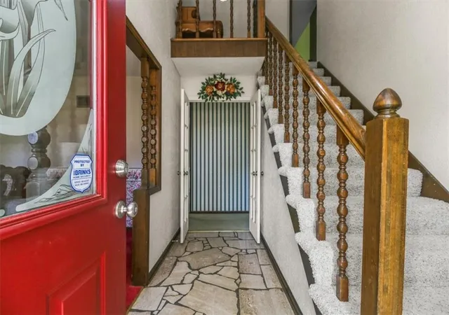 Photo 3 of Single family home for sale at 6820 S Hillside School Rd, Oak Grove, MO 64075 | MLS# 2637343 | Listing updated on 2026-09-29