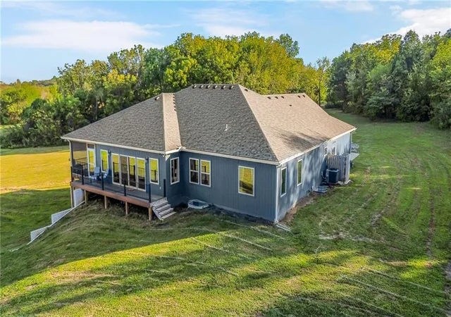 Photo 3 of Single family home for sale at 11606 E 355th Street, Drexel, MO 64742 | MLS# 2637346 | Listing updated on 2026-09-23