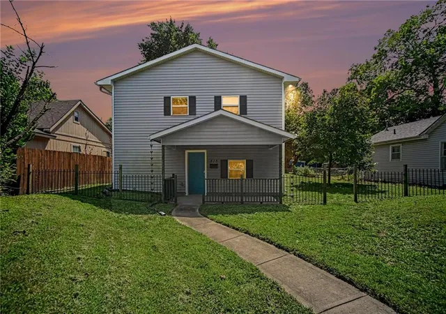 1st image of 515 W Santa Fe St, Olathe, KS 66061 | MLS# 2637353