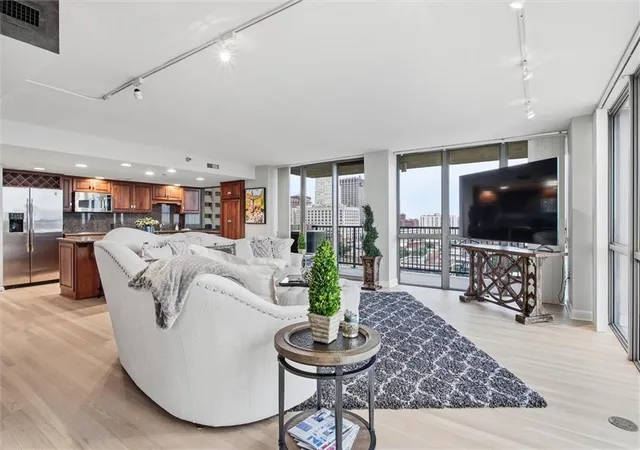 Photo 1 of Condo for sale at 600 E Admiral Blvd #1408, Kansas City, MO 64106 | MLS# 2637364 | Listing updated on 2026-08-31