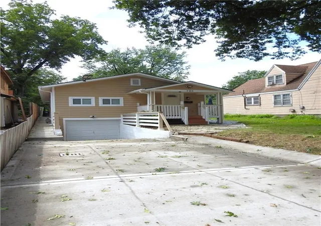 21st image of 706 S Northern Blvd, Independence, MO 64053 | MLS# 2637378