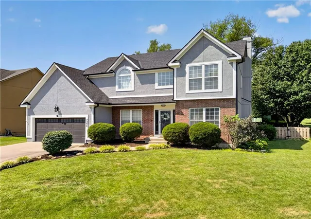 2nd image of 5304 Payne St, Shawnee, KS 66226 | MLS# 2637381