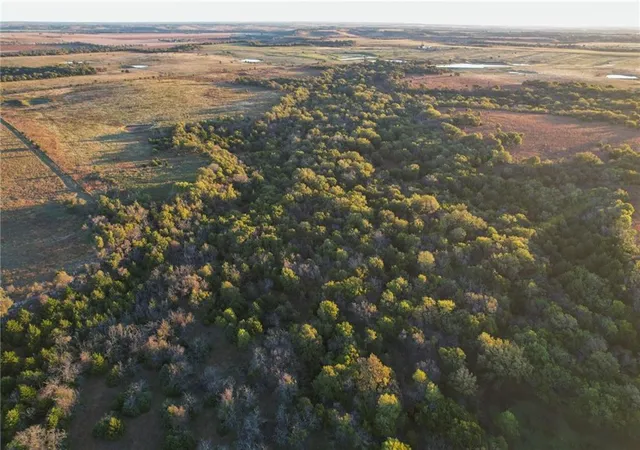 Photo 1 of Sale Pending at 121st Road, Arkansas City, KS 67005 | MLS# 2637386 | Listing updated on 2026-08-18