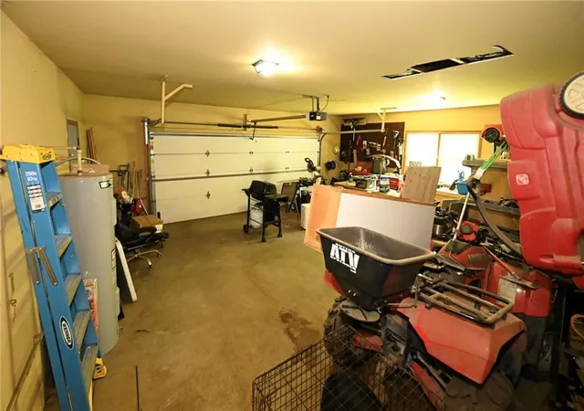 37th image of 1203 W Price Ave, Savannah, MO 64485 | MLS# 2637387
