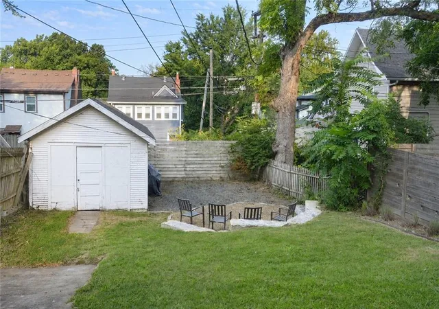 Photo 3 of House for sale at 4110 Charlotte St, Kansas City, MO 64110 | MLS# 2637388 | Listing updated on 2026-09-04