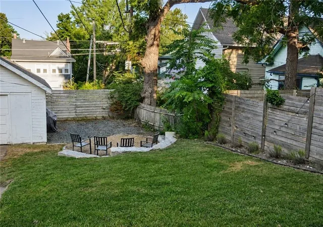 Photo 4 of House for sale at 4110 Charlotte St, Kansas City, MO 64110 | MLS# 2637388 | Listing updated on 2026-09-04