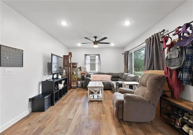 image of 210 Goode Ave, Columbus, KS 66725 | MLS# 2637391
