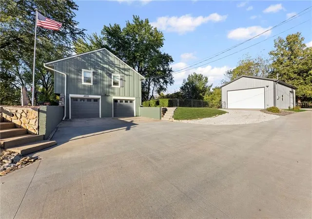 Photo 3 of Sale Pending at 4933 N 123rd Street, Kansas City, KS 66109 | MLS# 2637394 | Listing updated on 2026-09-04